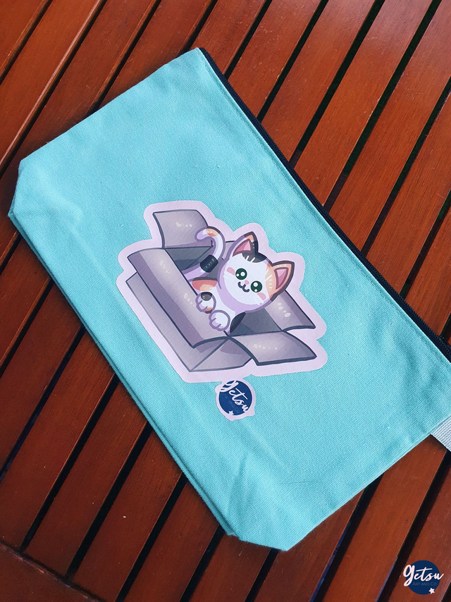 Trousse bleue chat calicot