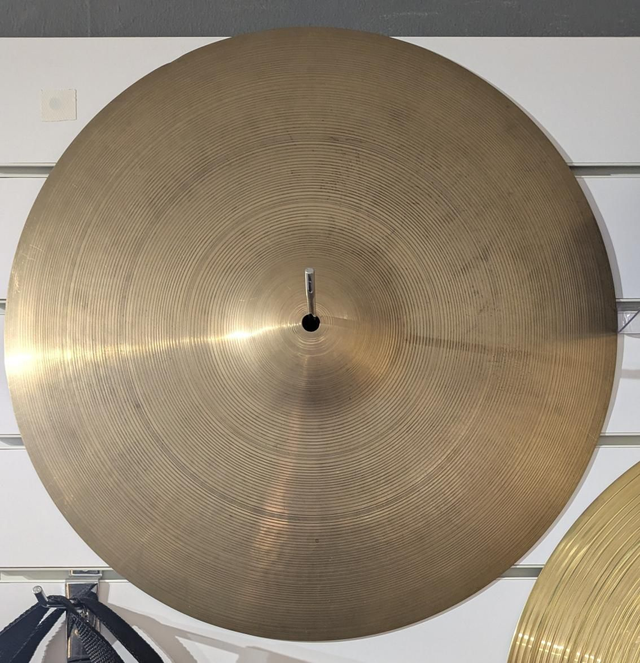 Vintage Zyn super 18" Crash/Ride Cymbal 