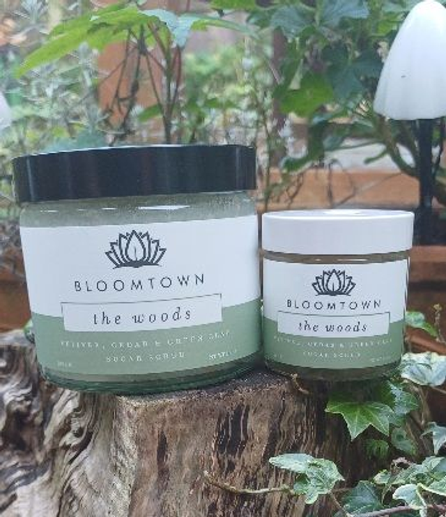 The Woods - Vetiver, Cedar &amp; Bergamot Sugar Scrub