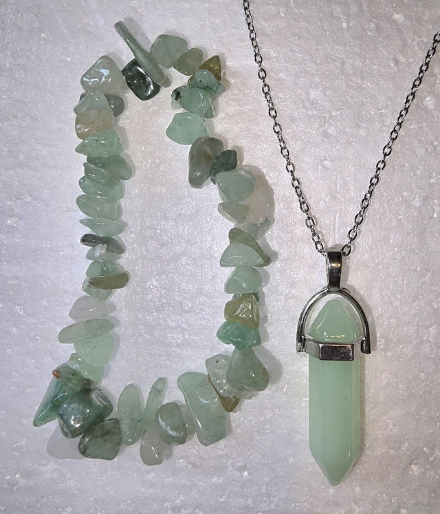 Aventurine Necklace &amp; Bracelet set