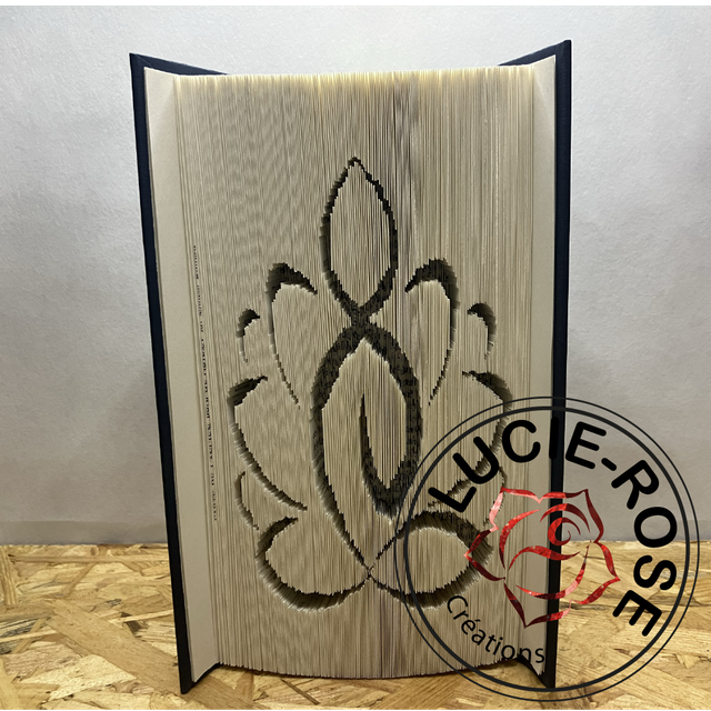 Livre sculpté "Zen"