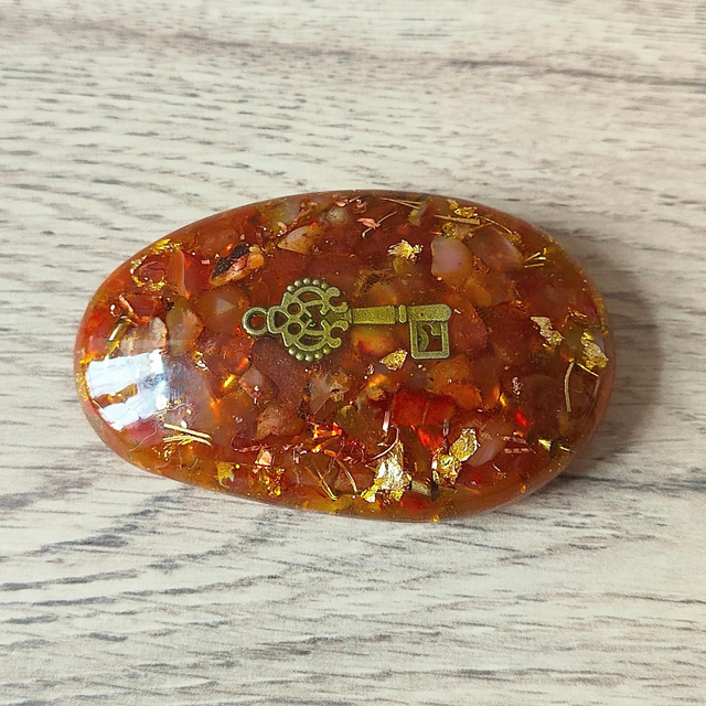 Galet orgonite cornaline