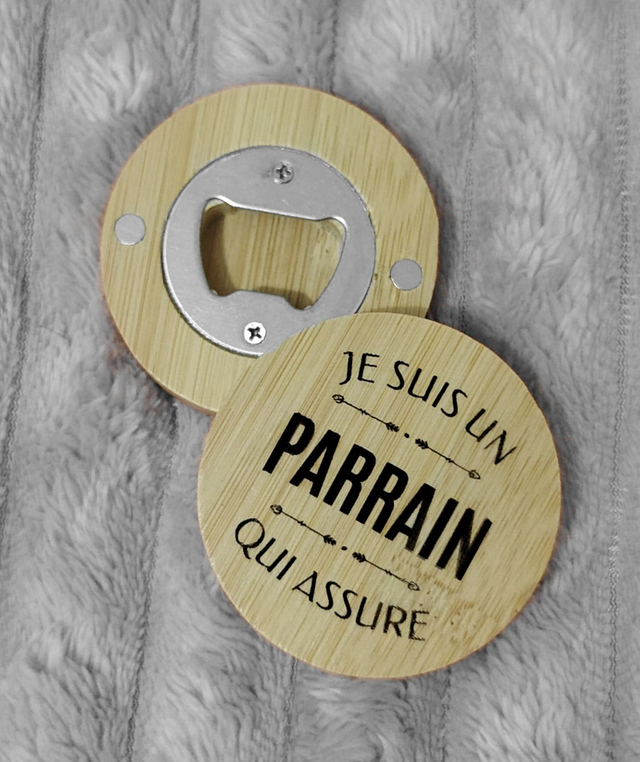 Décapsuleur aimanté "Je suis un parrain qui assure"