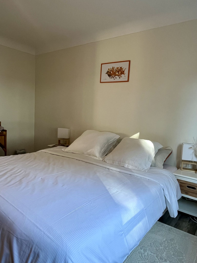 Housse de couette blanche avec bande satin 