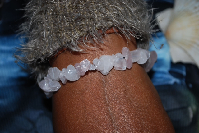 Bracelet en quartz rose