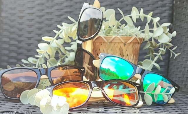 Lunettes de soleil personnalisées – Cadeau invité mariage, baptême, anniversaire, EVJF/EVG 🎉🌿