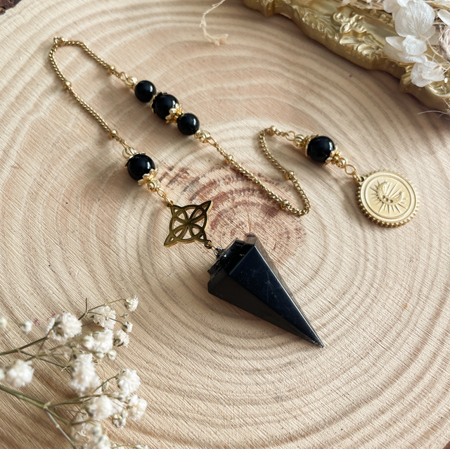 Pendule divinatoire en obsidienne, noeud de sorcière
