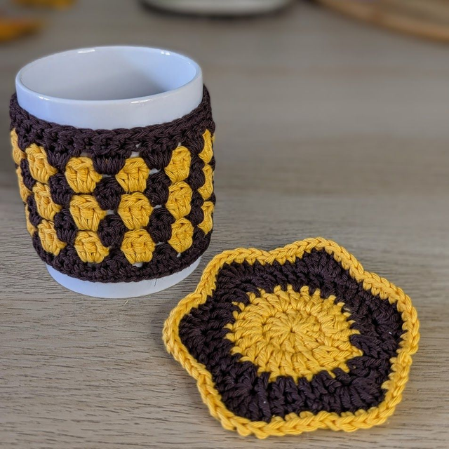 Couvre tasse automnale et sous tasse assortie ,cosy mug, inspiration 70's