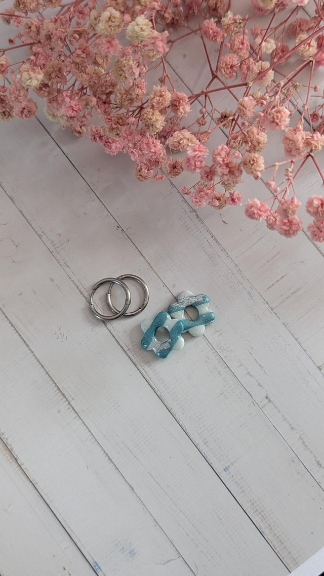 FLEURS RAYÉES VERT/PERLE (mini)