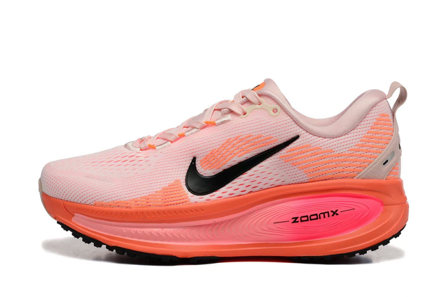 Nike Vomero (Vendu sans la boîte )