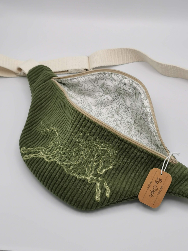 Grand sac banane en velours côtelé brodé