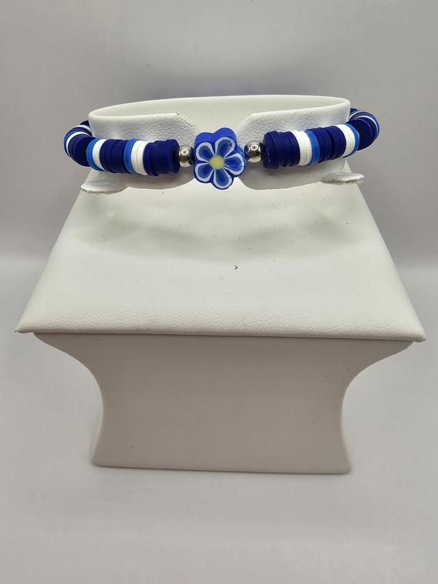 Heishi Clay Bead 'Flower' Bracelet.