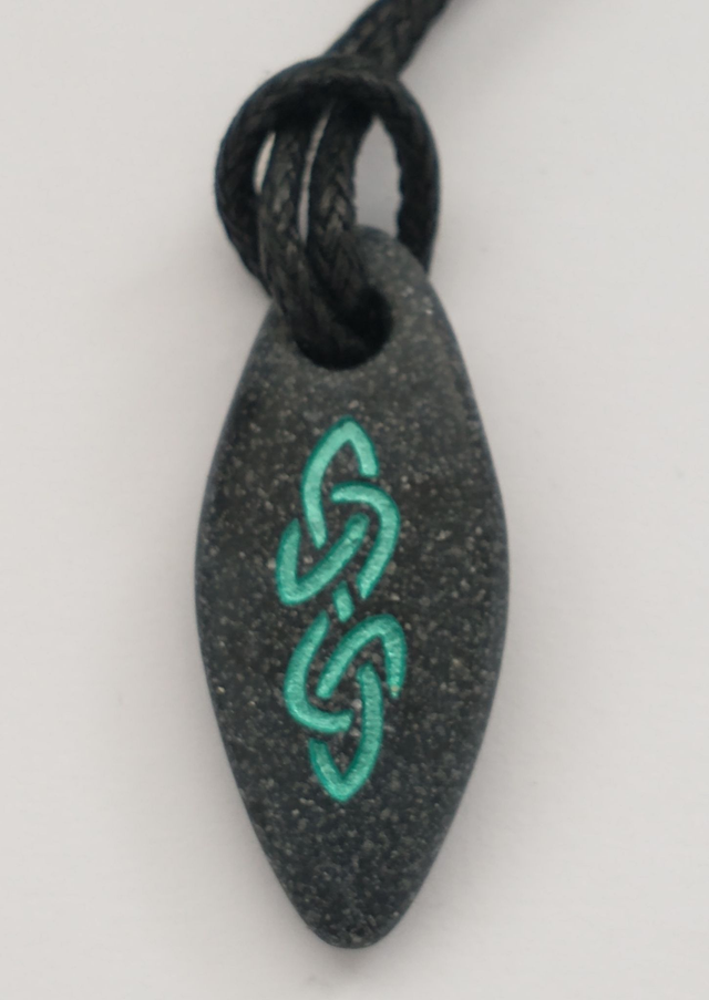Pebble Pendant - Interlaced Drop (Turquoise)