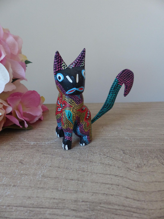 Sculpture sur bois de chat – Art populaire mexicain chat coloré – Alebrije fait main du Mexique
