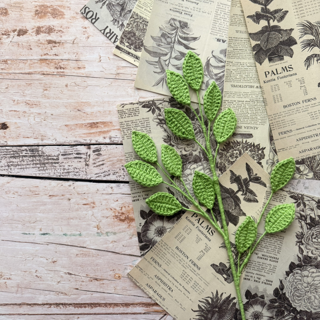 Branche avec feuillages (personnalisable pour créer votre bouquet)