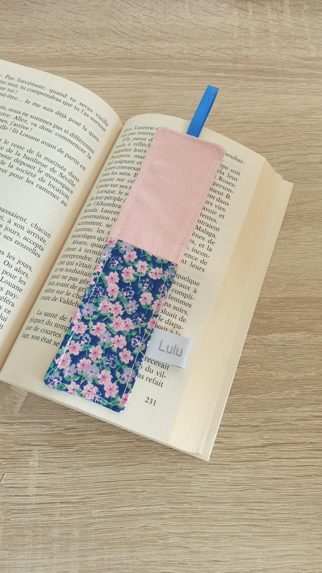 Marque pages A PERSONNALISER bleu mauve