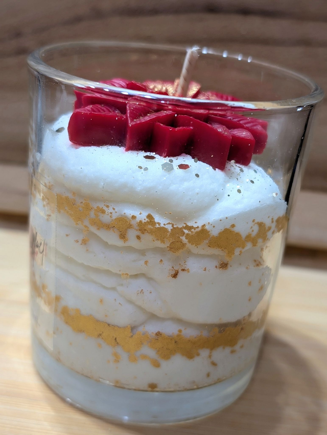 Bougie parfumée "FLEUR DE NOËL"