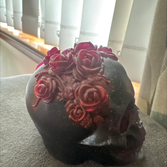 Lighter deep pink/red Rose Small Skull