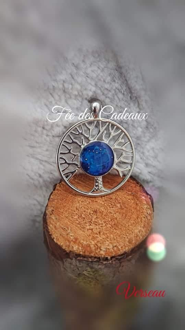 Pendentif "Constellation Arbre de vie" Verseau 