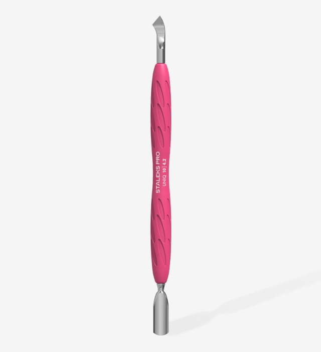 STALEKS - REPOUSSE DE MANUCURE AVEC MANCHE EN SILICONE GUMMY UNIQ 10 TYPE 4.2