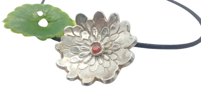 Chunky flower pendant with CZ stone