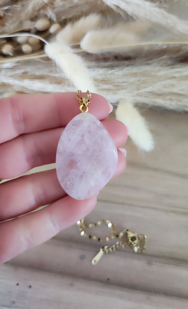 Pendentif "Isis" Quartz rose