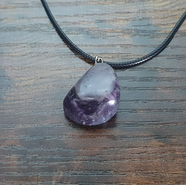 Pendentifs Pierre de Roche