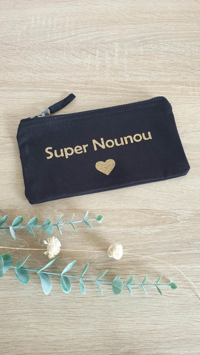 Trousse noire Super Nounou