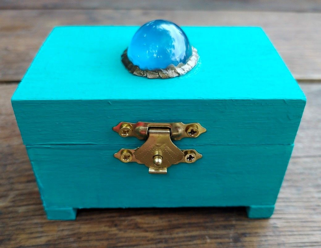 Petite boite déco pierre précieuse (9 x 6 x 5.5cm)