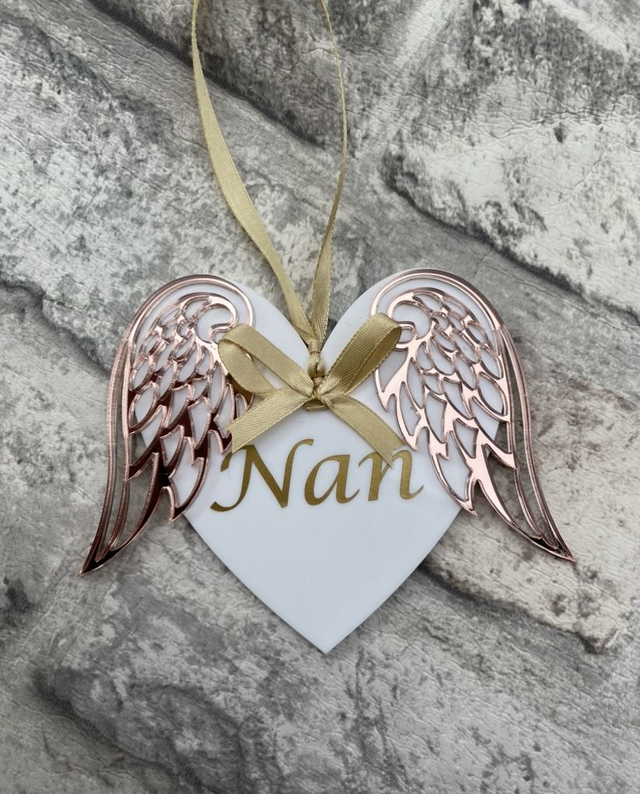 Nan Angel wings hanger