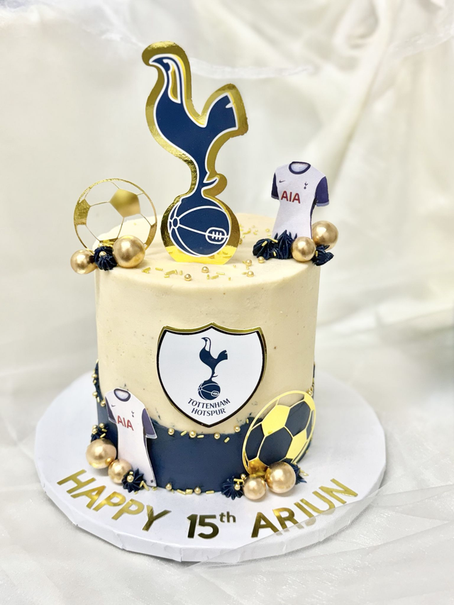 Tottenham SpursFootball Birthday Cake