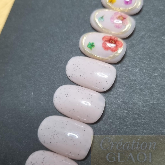 LATTE incrusté folliage little oval S (sur commande: contactez la société)