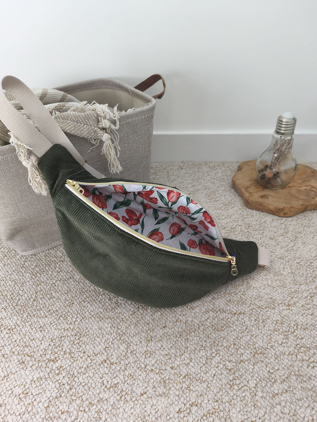 Banane Adulte velours côtelé kaki et tulipes