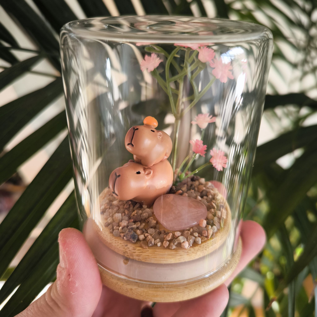 Ami protecteur - Capybara et son bébé (quartz rose)