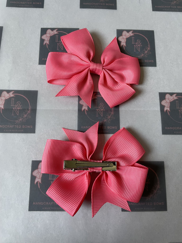Pinwheel Bows