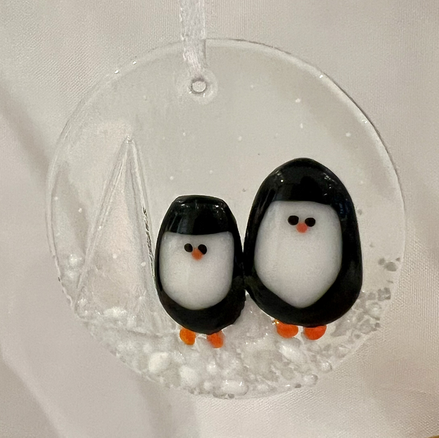 Penguin Circle Decoration