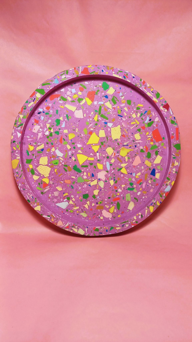 Fioletowa taca dekoracyjna, lastryko, okrągła taca kawowa, 26 cm