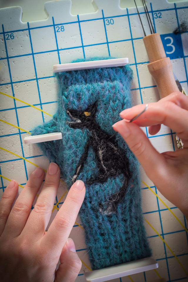 Mitaines Tatouées - La lune et le loup