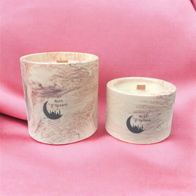  Bougie artisanale parfumée " Nuit d'Orient " / contenant en jesmonite