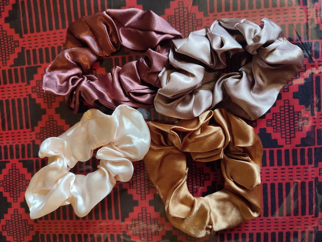 Lot de 4 chouchous pour les cheveux