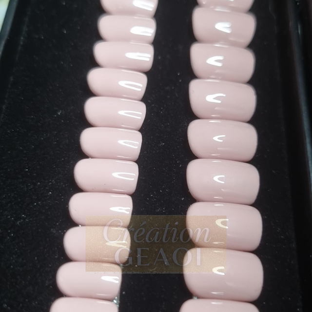 Nude cocooning carré xs