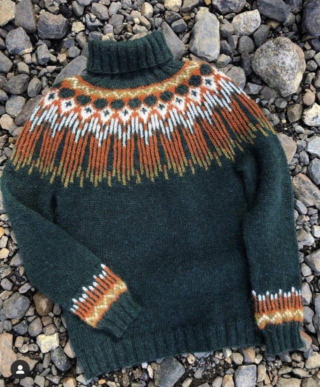 Hopi Sweater Kit - Col 07 (Bottle Green Lettlopi) - Wool &amp; Pattern - Linka Neumann