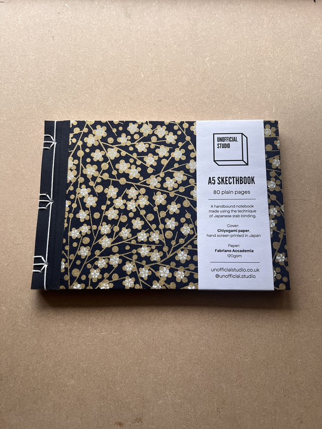 A5 Sketchbook — Flowers - Blue — 120gsm plain paper