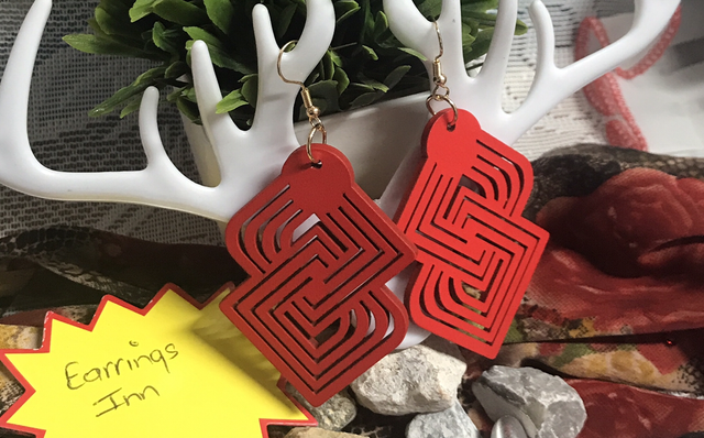 Red Wood Dangling Earrings-SWDE63