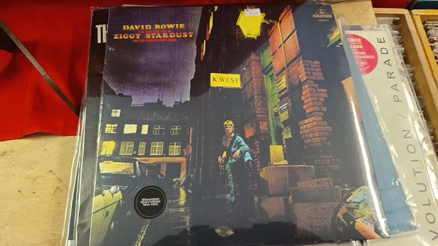 David Bowie – The Rise And Fall Of Ziggy Stardust And The Spiders From Mars