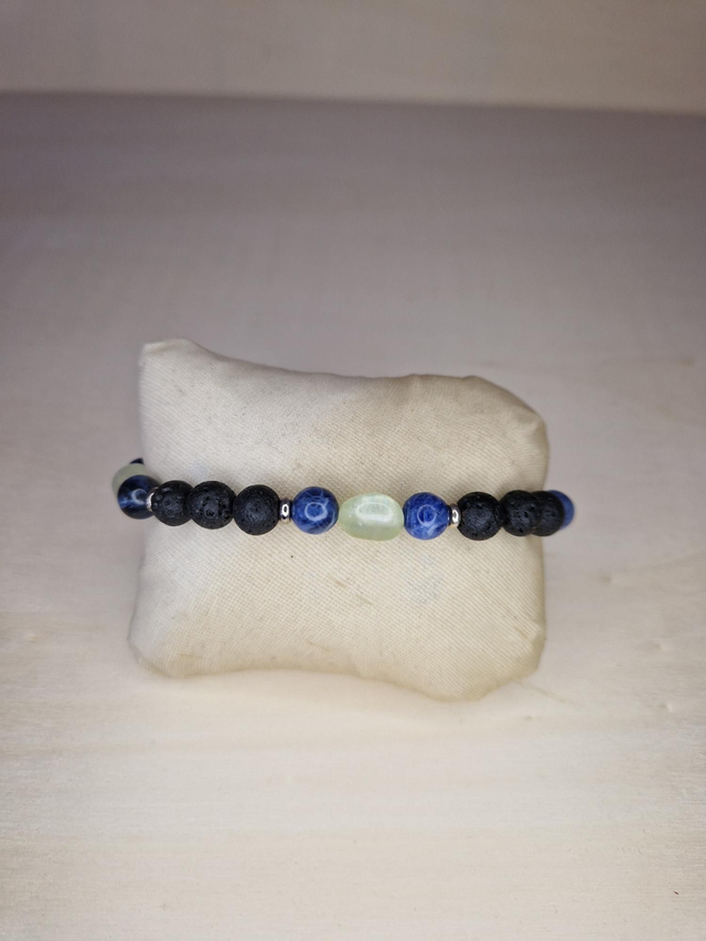 Lave, Préhnite, Sodalite / 039