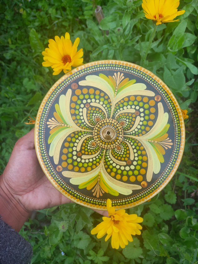 Porte-encens 18 cm &quot;chakra du plexus solaire&quot;