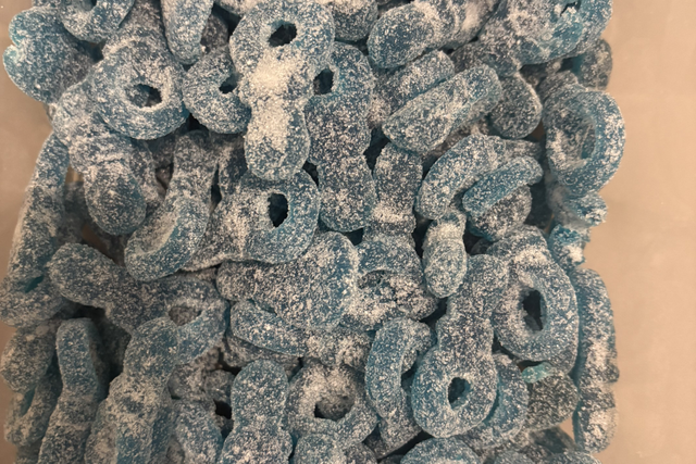 Tétines bleues à la framboise (100grs)