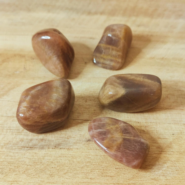 Pierre Roulée Pierre de Lune AA