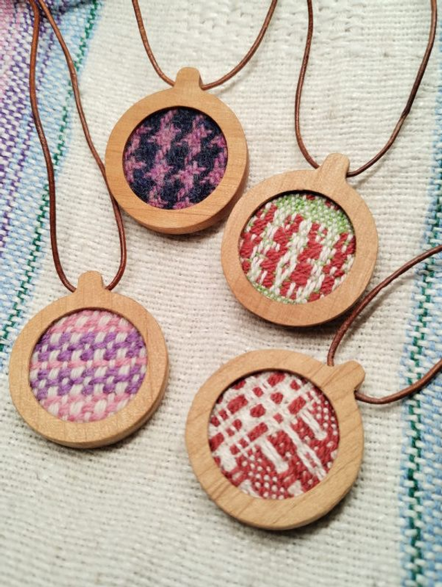 AvB Design Schmuckanhänger Rund II